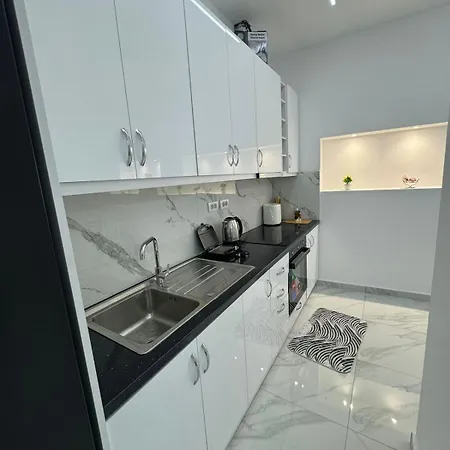 Elodi's Apartment *