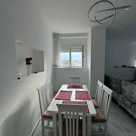 Elodi's Tirana